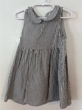 H&M 100% Cotton. Beautiful Peter Pan collar dress for girl. Blue striped. Size 4